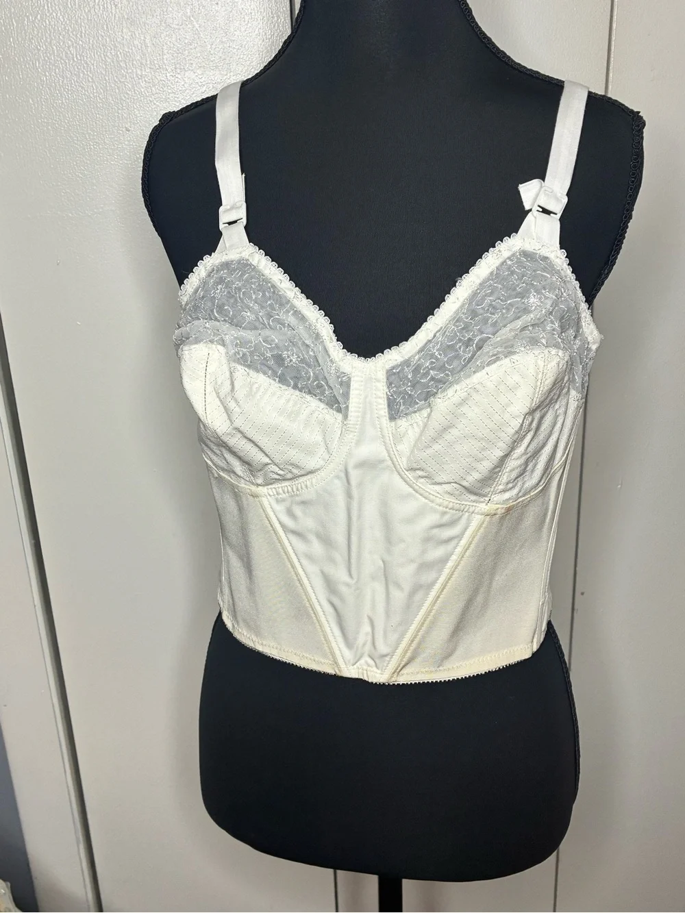 Bestform Long Line Bra 38B White Lace Bullet Style Lingerie w/ Original Box